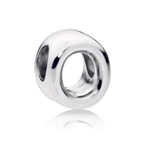 Letter O silver charm