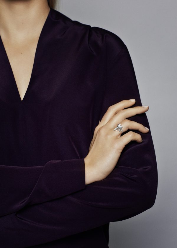 HIGH_RGB_197187_ABC123_MODEL_eCOM_01_RGB.jpg HIGH_RGB_197187_ABC123_MODEL_eCOM_01_RGB.jpg