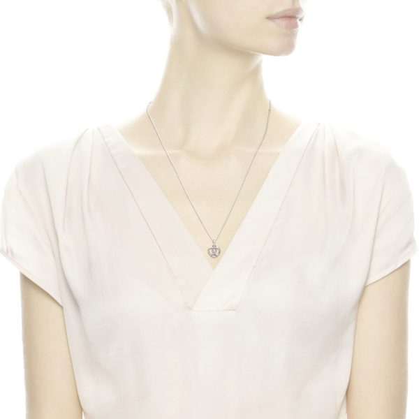 HIGH_RGB_390390PCZ_AU16_MODEL_01_RGB.jpg HIGH_RGB_390390PCZ_AU16_MODEL_01_RGB.jpg