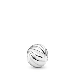 HEALTH ESSENCE COLLECTION charm in silver