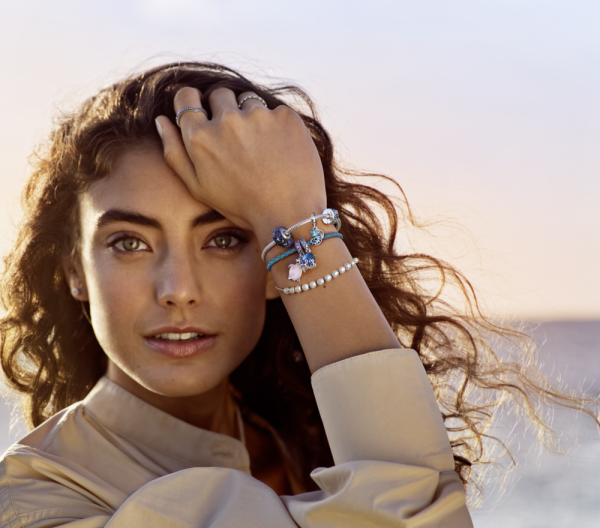 PNGTRPNT_SS22_D_Summer_Stories_Model_12_VM_RGB.png PNGTRPNT_SS22_D_Summer_Stories_Model_12_VM_RGB.png