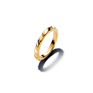 Rippled Band Ring
