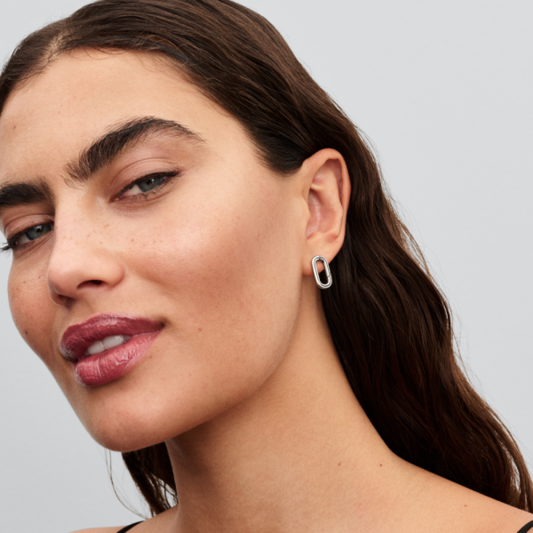 WEB_2025Q2D_collection_pme_go_ac_tp_pdp_model_single_02_1x1_RGB.png WEB_2025Q2D_collection_pme_go_ac_tp_pdp_model_single_02_1x1_RGB.png