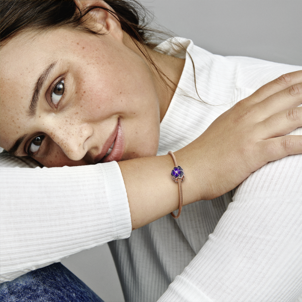 WEB_780777C01_ABC123_MODEL_eCOM_01_RGB.png WEB_780777C01_ABC123_MODEL_eCOM_01_RGB.png