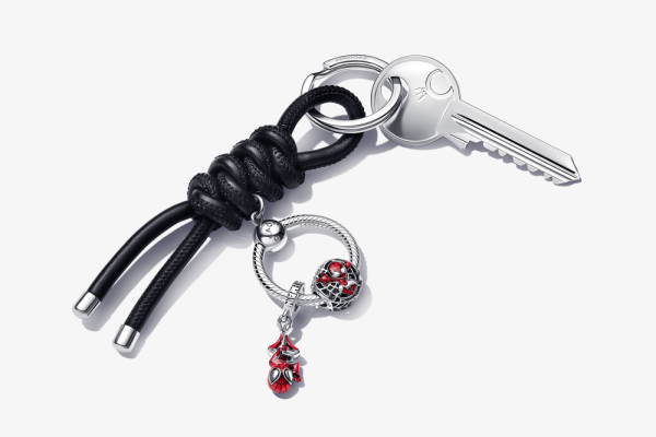 WEB_AW22_G_Spiderman_Product_02_grey_RGB.png WEB_AW22_G_Spiderman_Product_02_grey_RGB.png