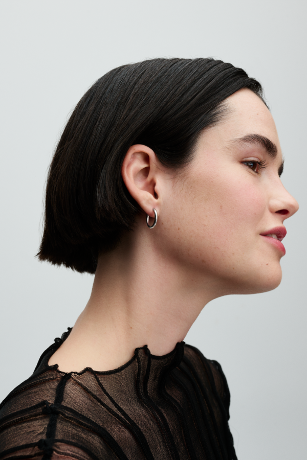 WEB_Q224_D_PDP_Model_Single_102_RGB.png WEB_Q224_D_PDP_Model_Single_102_RGB.png