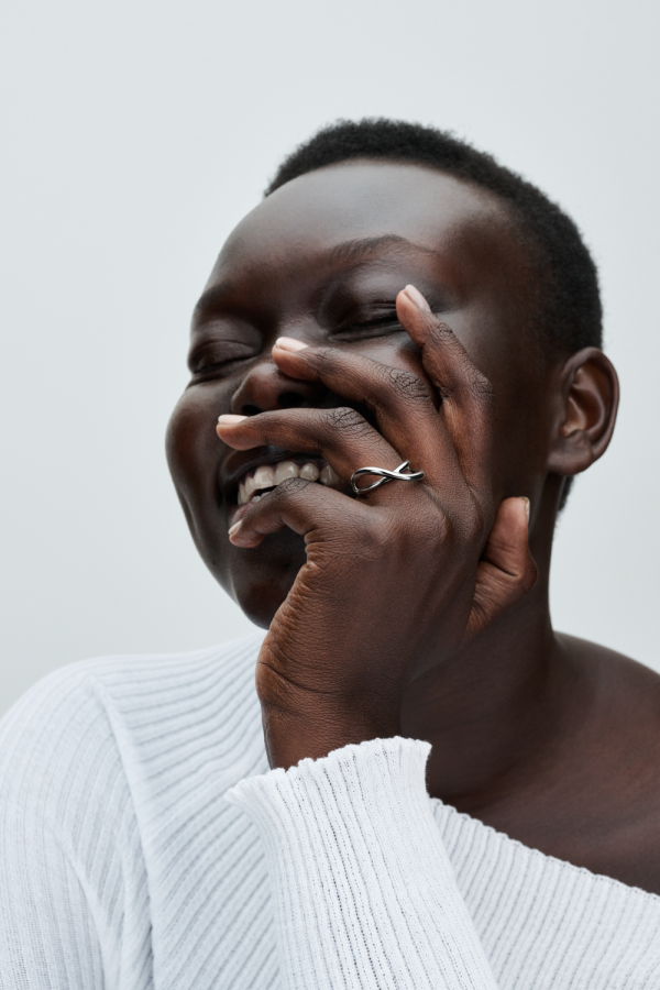 WEB_Q224_D_PDP_Model_Single_46_RGB.png WEB_Q224_D_PDP_Model_Single_46_RGB.png