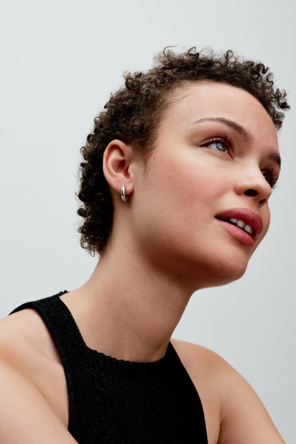 WEB_Q224_D_PDP_Model_Single_54_RGB_3.png WEB_Q224_D_PDP_Model_Single_54_RGB_3.png