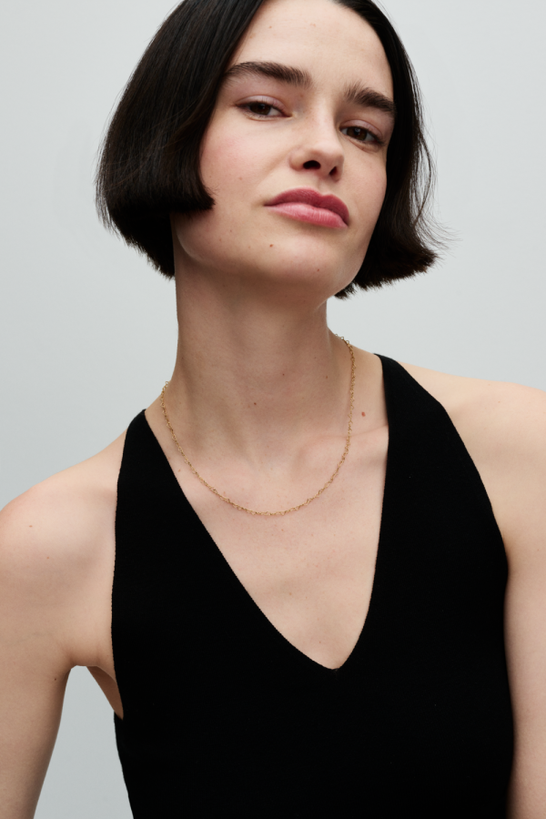 WEB_Q224_D_PDP_Model_Single_94_RGB.png WEB_Q224_D_PDP_Model_Single_94_RGB.png