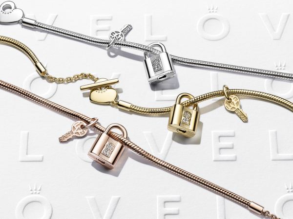 WEB_SS22_A_VAL_03_RGB.png WEB_SS22_A_VAL_03_RGB.png