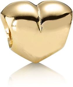Heart gold charm